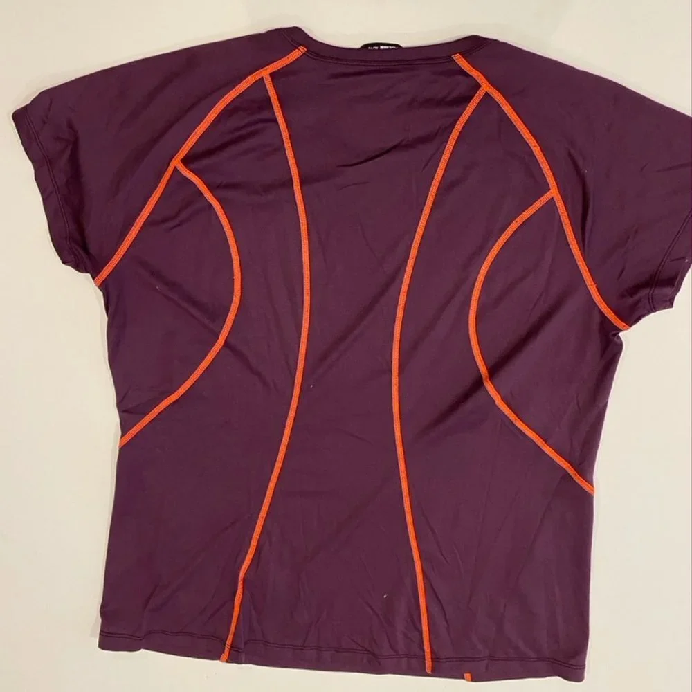 NWOT The North Face plum/orange active tee - XL - Picture 4 of 4